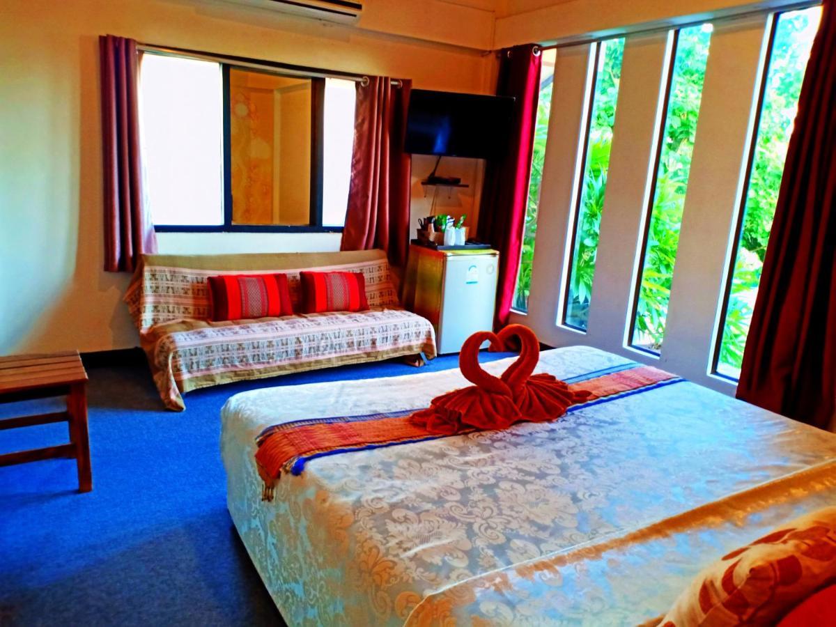 Sofa Gallery Hotel Нонг Кай Екстериор снимка